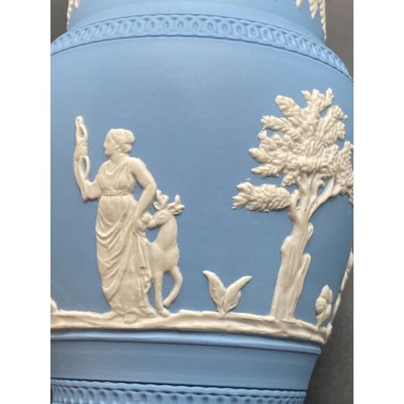 Dudson Hanley Jasper Ware Blue and White Grecian Embossed Pitcher - England Made - Picture 11 of 12